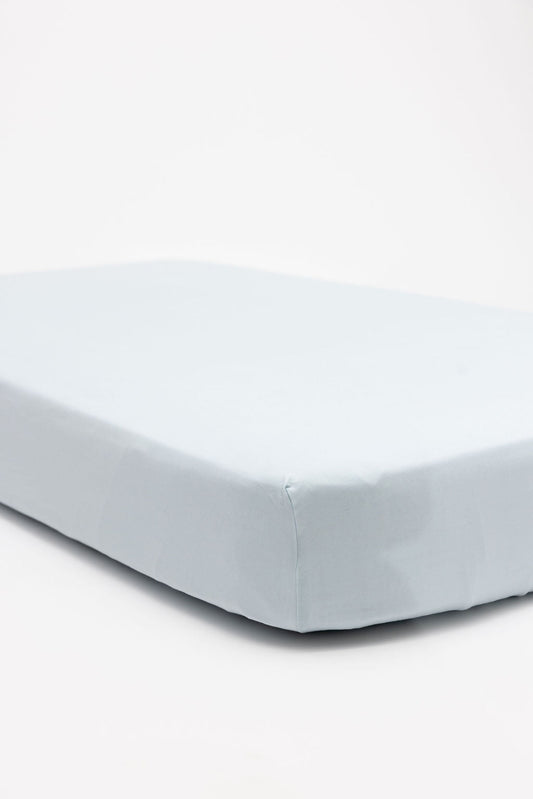 Dove CloudBlend™ Crib Sheet